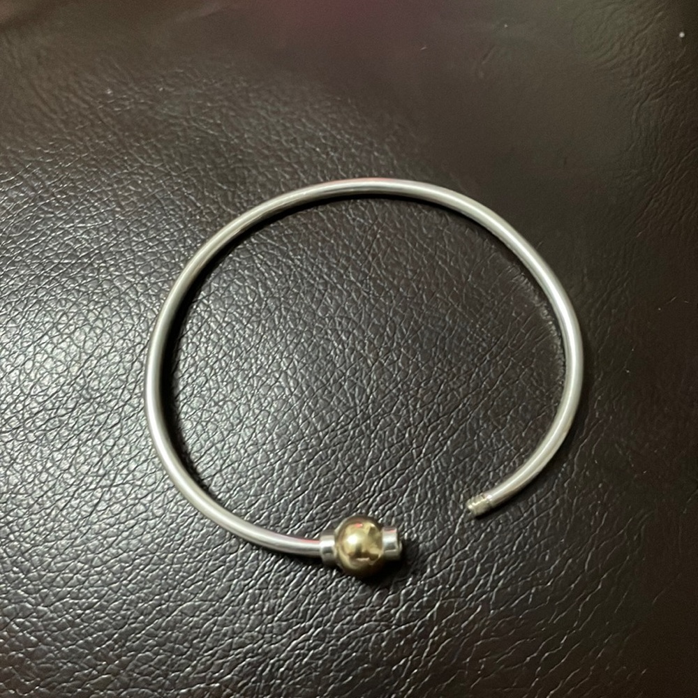GR 925 Sterling 14K Gold Children's Petite Locking Ball Clasp Bangle Bracelet.